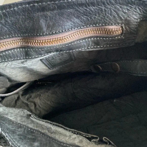 Vintage "NWT" Frye Grey Woven Leather Satchel - Picture 13 of 13